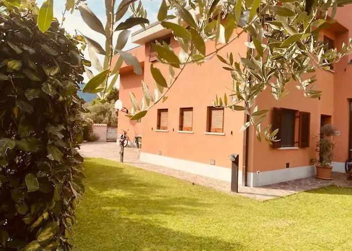 Apartment Val Rosandra